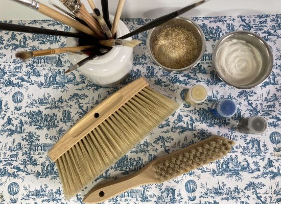 Polychromie outils - atelier éloi-min